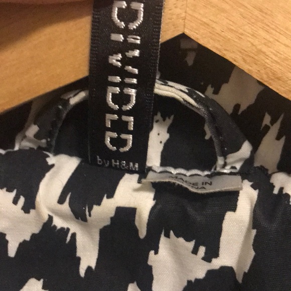 Black and White Cheetah Rain Jacket - Picture 5 of 5